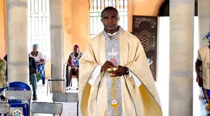 Theophilus-Ndulue-FacebookDiocesisEnugu-181119.jpg ?? 