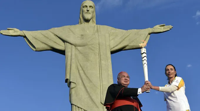 Tocha_Cristo_Redentor.jpg ?? 