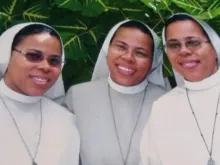 As trigêmeas Maria Gorete, Maria de Lourdes e Maria Aparecida