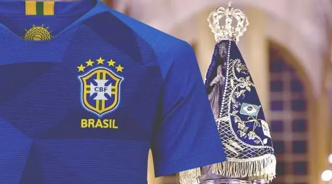 UniformeAzulNossaSenhoraAparecida_-_FotoSantuariodeAparecida.jpg ?? 