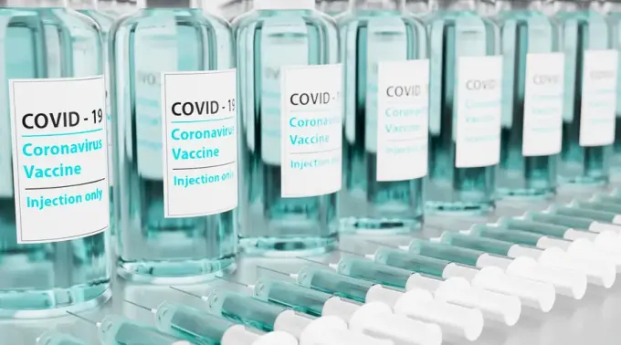 Vacunas_COVID_torstensimon_Pixabay_250821.webp ?? 