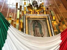 Imagem original da Virgem de Guadalupe em seu Santuário na Cidade do México.