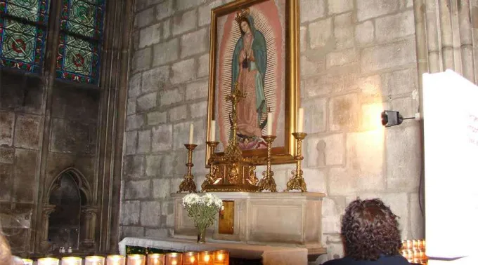 Virgen-Guadalupe-Notre-Dame-Wikipedia-Marrovi-150419.jpg ?? 