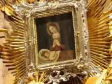 A imagem da Virgem da Irlanda na catedral de Gyor, Hungria
