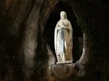 Nossa Senhora de Lourdes. Crédito: Daniel Ibáñez (ACI)