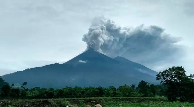 VolcanGuatemala.jpg ?? 
