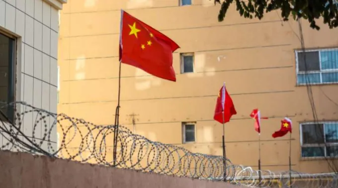 Xinjiang_wall_Jonathan_Densford_Shutterstock.jpg ?? 