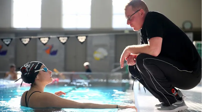 YusraMardini_y_entrnador_IOC_04082016.jpg ?? 