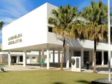 Fachada da Assembleia Legislativa do Estado de Goiás.