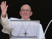 Papa Francisco no Angelus deste domingo(11).