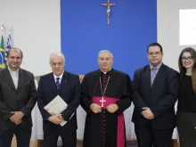 Bispo de São José dos Campos (SP), dom José Valmor e Membros da UJUCAT -  União dos Juristas Católicos na diocese de São José dos Campos (SP).