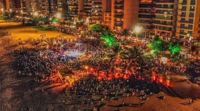 aaJesus-nossa-praia-04.png ?? 