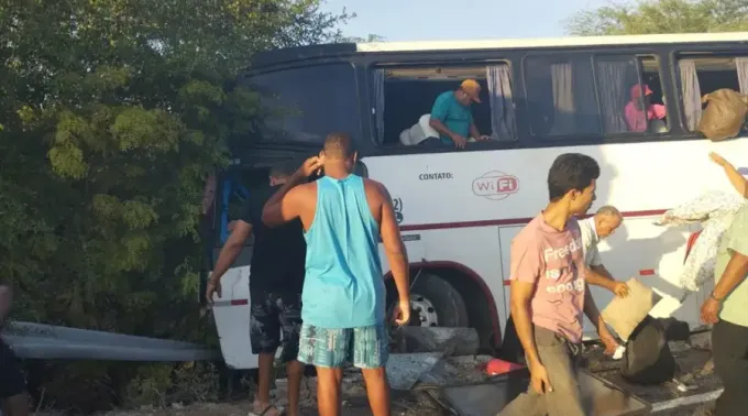 aaacidentebus4.png ?? 