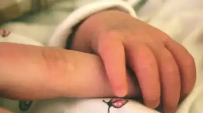 aborto-vida-bebe-022422.webp ?? 