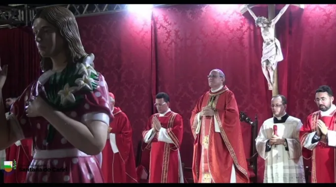 aimagembenigna21.png ?? 