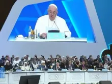 Papa Francisco discursa no encerramento do congresso