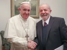 Papa Francisco e Lula no Vaticano, em fevereiro de 2020.