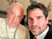 Papa Francisco e Eduardo Verástegui no Vaticano
