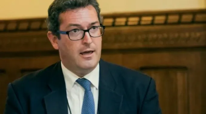 ezgif.com-gif-maker_5.jpg ?? 