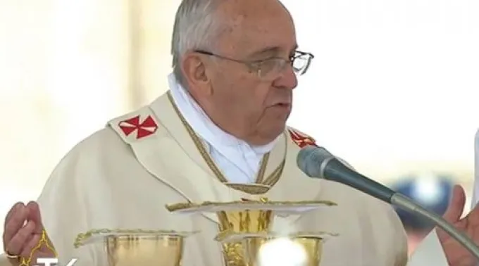 francisco_eucaristia_misa_de_canonizacion.jpg ?? 