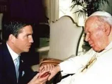 Jim Caviezel e João Paulo II