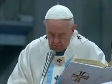 Papa Francisco celebra primeira missa do ano
