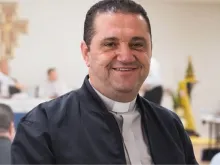 Bispo nomeado de Camaçari, padre Dirceu de Oliveira Medeiros.