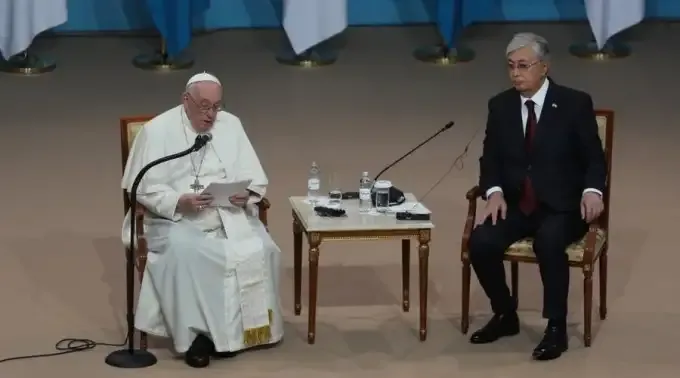 papa_presidente_kazajistan.webp ?? 