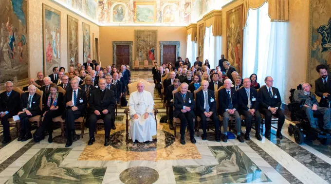 papastephenhawking2016.jpg ?? 