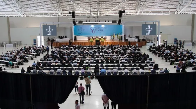 plenario2-1200x762_c.jpg ?? 