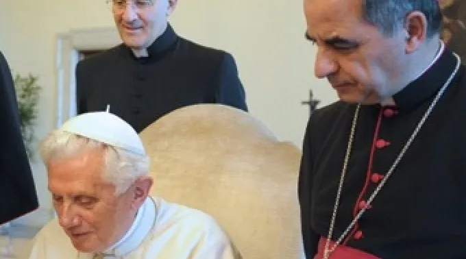 ppangelobxvi300512.jpg ?? 