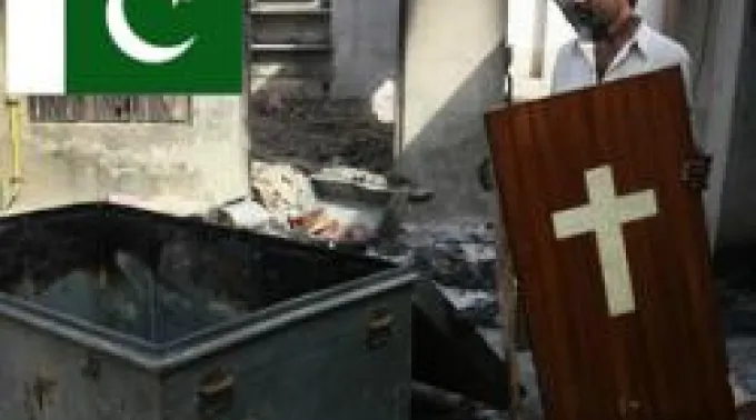 ppcristianospakistan300611.jpg ?? 