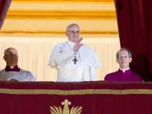 Papa Francisco depois da sua eleição.