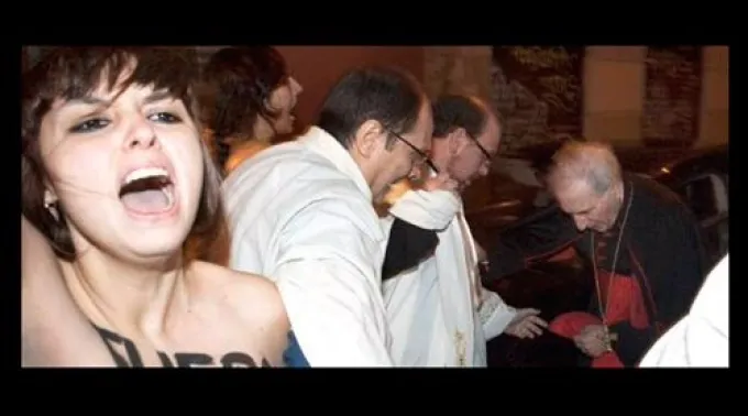 ppfemen030214.jpg ?? 