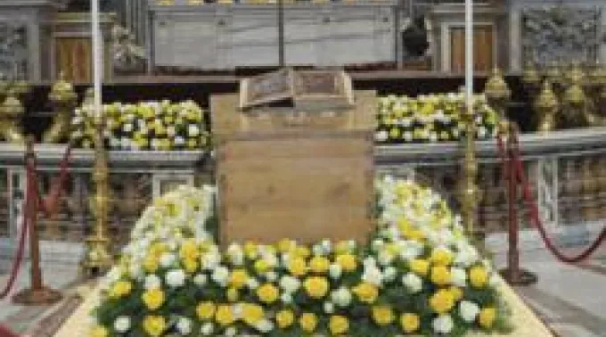 ppferetrojpii020511.jpg ?? 