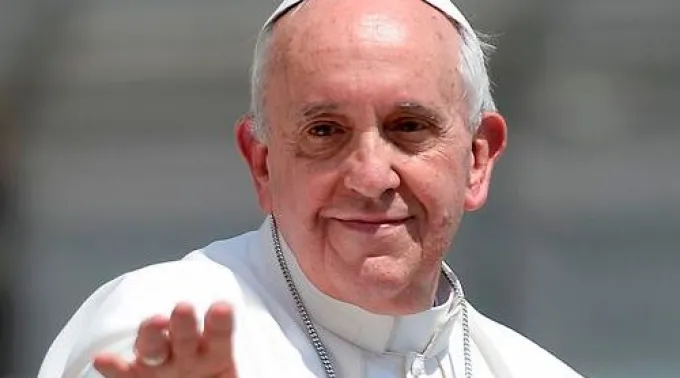 ppfrancisco220813.jpg ?? 