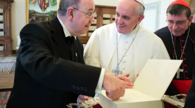 ppfrancispastor08042013.jpg ?? 