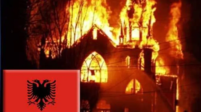 ppiglesiaalbania310113.jpg ?? 