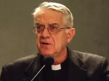 Padre Federico Lombardi