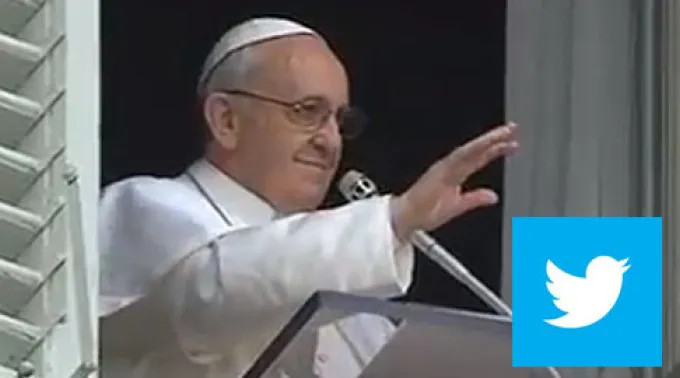 pppapafranciscotwitter2013.jpg ?? 