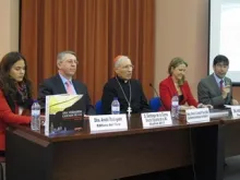 O Cardeal Rouco (centro) na apresentação