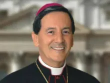  Cardeal Rubén Salazar