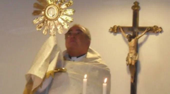 ppsantisimo110412.jpg ?? 