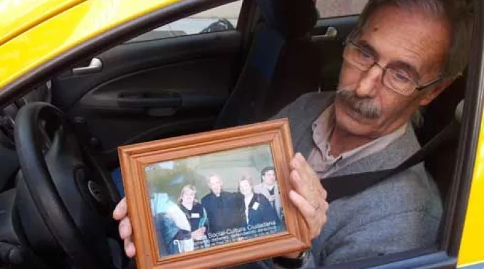 pptaxista020513.jpg ?? 