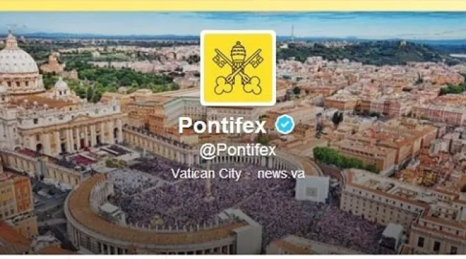 pptwitterdopapa2013.jpg ?? 