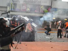 Repressão de manifestantes na Venezuela