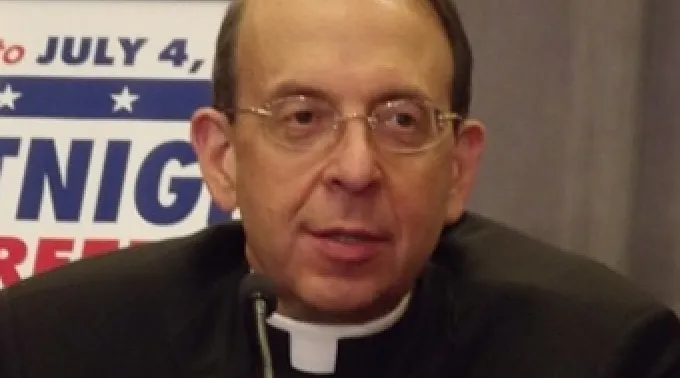 ppwilliamlori100812.jpg ?? 