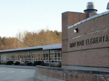  A escola Sandy Hook em Connecticut
